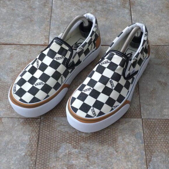 VANS Era Stacked Checkerboard Slip On Canvas Shoes - Picture 3 of 7